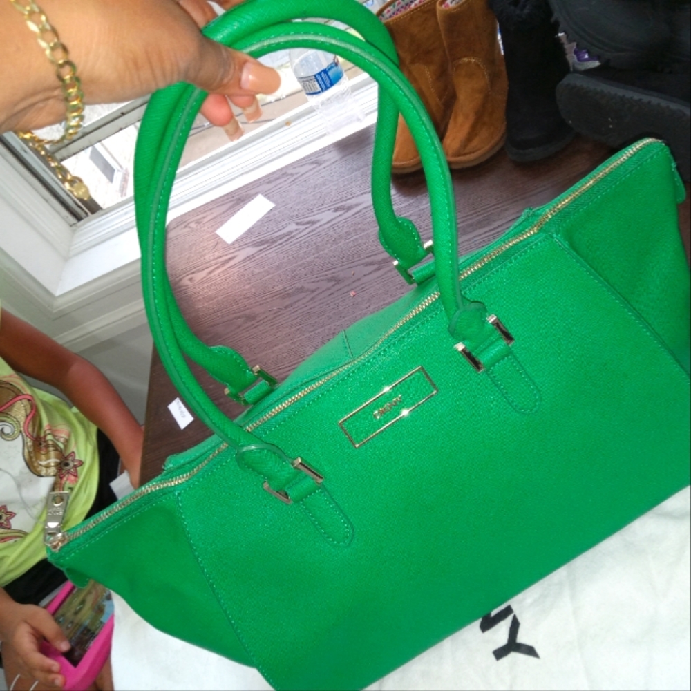 HANDBAG DKNY GREEN